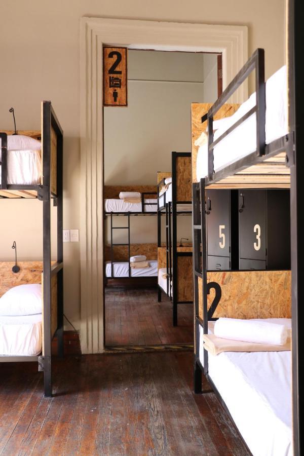 Iturbide500 Hostal ซานหลุยส์โปโตซิ ภายนอก รูปภาพ