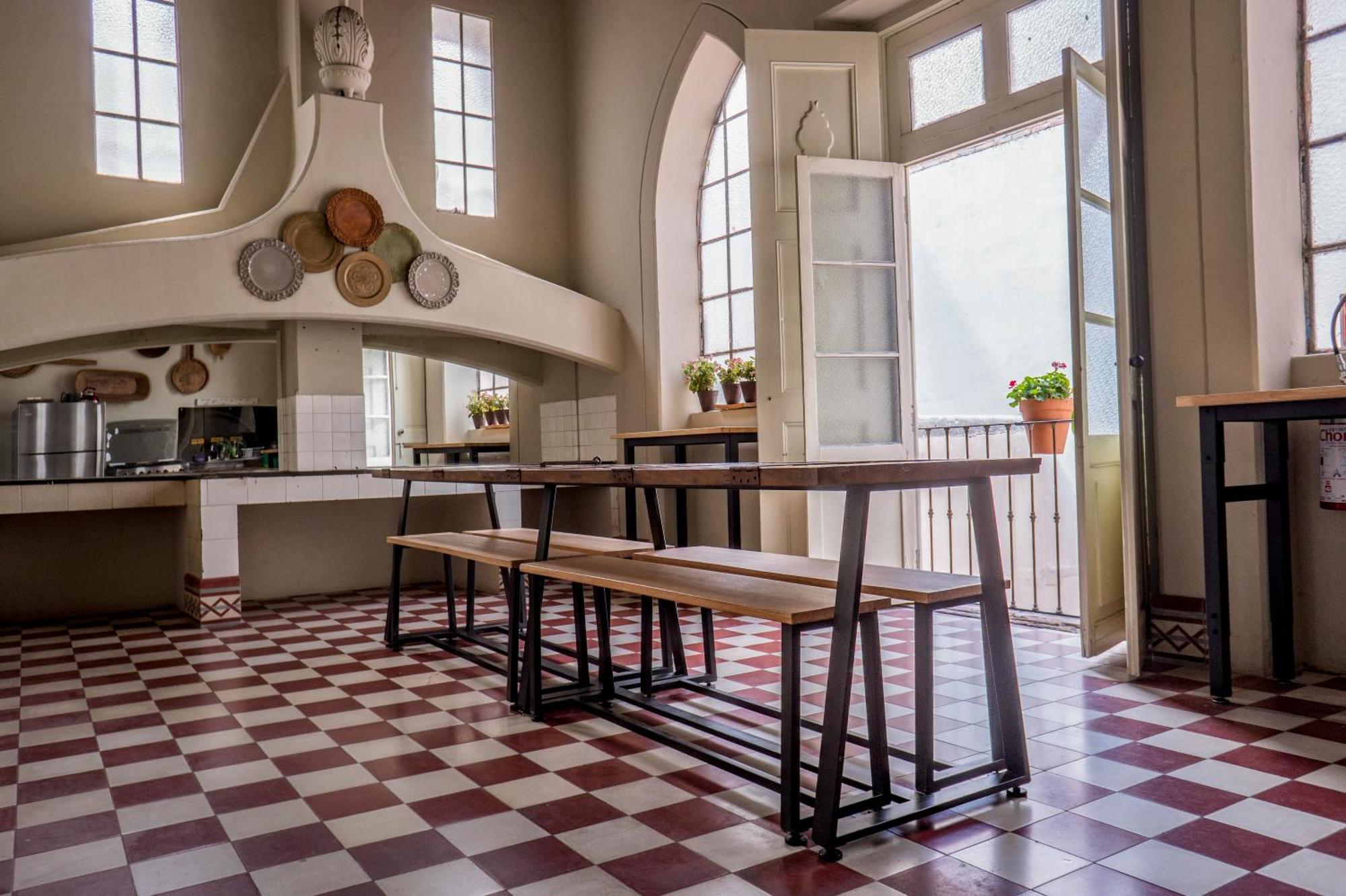 Iturbide500 Hostal ซานหลุยส์โปโตซิ ภายนอก รูปภาพ